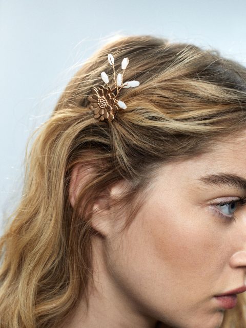 Sponky Do Vlasov Parfois Set Of Hair Combs With Flowers Damske Zlate | SK-AL2507681